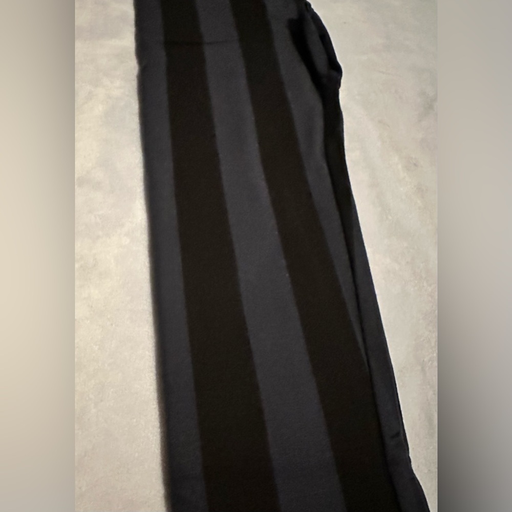 NWT TEA COLLECTION PRINTED LEGGINGS IN SUBTLE STRIPES SIZE 6